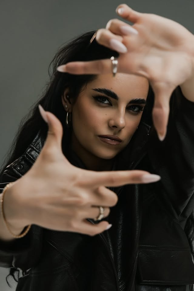Portret gemaakt tijdens een begeleide fotoshoot in de studio